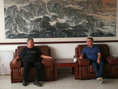 區領導慰問省勞模山東宏康機床康鳳明20190928.jpg 區領導慰問省勞模山東宏康機床康鳳明20190928.jpg